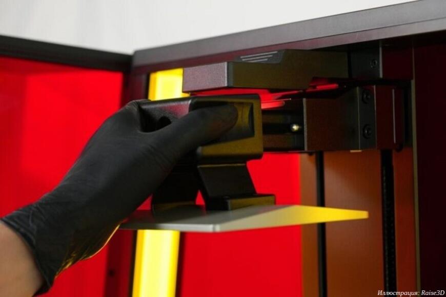 Компания Raise3D выпустила свой первый стереолитографический 3D-принтер