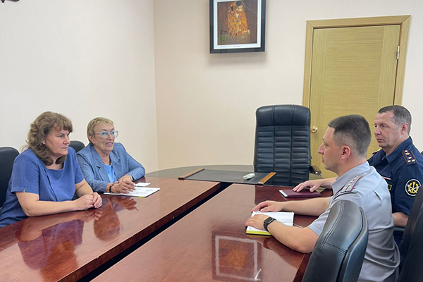 УФСИН и управление занятости населения Амурской области обсудили взаимодействие в рамках пенитенциарной пробации