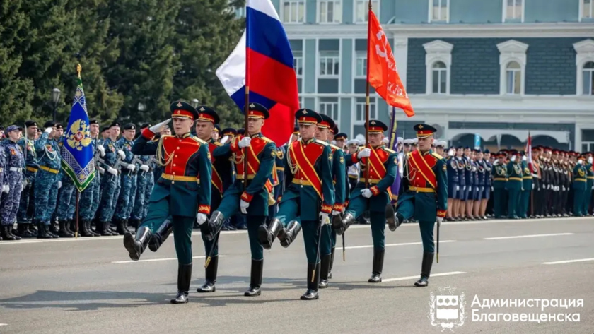 Движение в центре Благовещенска ограничат 7,8 и 9 мая: где будут перекрытия - gtrkamur.ru