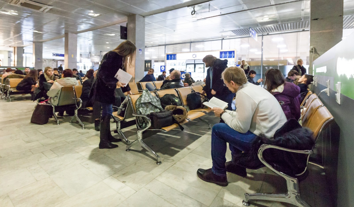Аэропорт в Челябинске приостановил работу из-за БПЛА-опасности*1