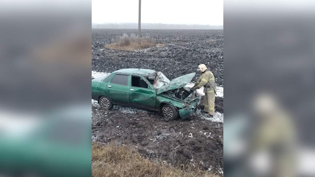Утро в Обоянском районе Курской области началось с ДТП