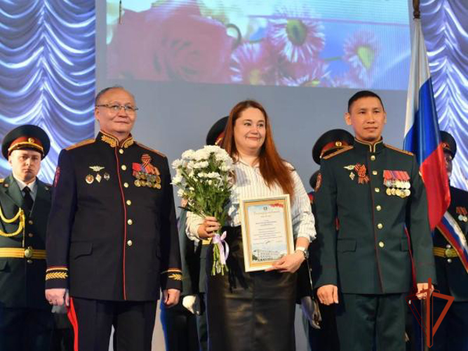 День Росгвардии в Омске отметили концертом и вручением государственных наград