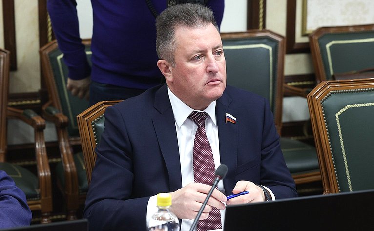 Евгений Богомазов