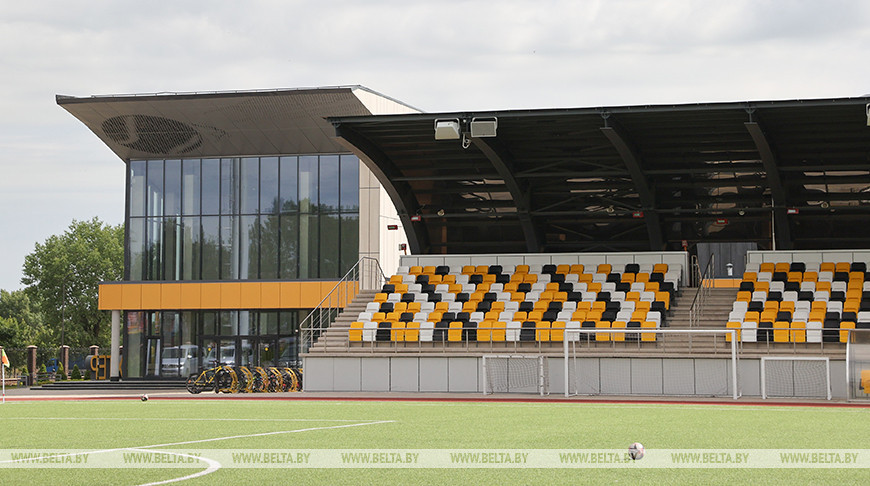 Спорткомплекс шахтер. Стадион старт. Футбольный турнир СМИ.