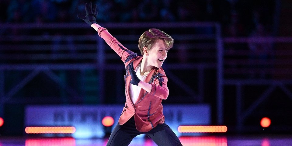 Фигурист Федотов стал первым в короткой программе на этапе юниорского Гран-при России в Москве