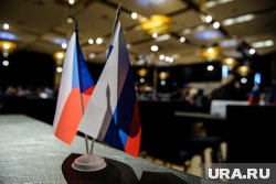 Ограничения на въезд дипломатов РФ в Чехию будут действовать в международных аэропортах