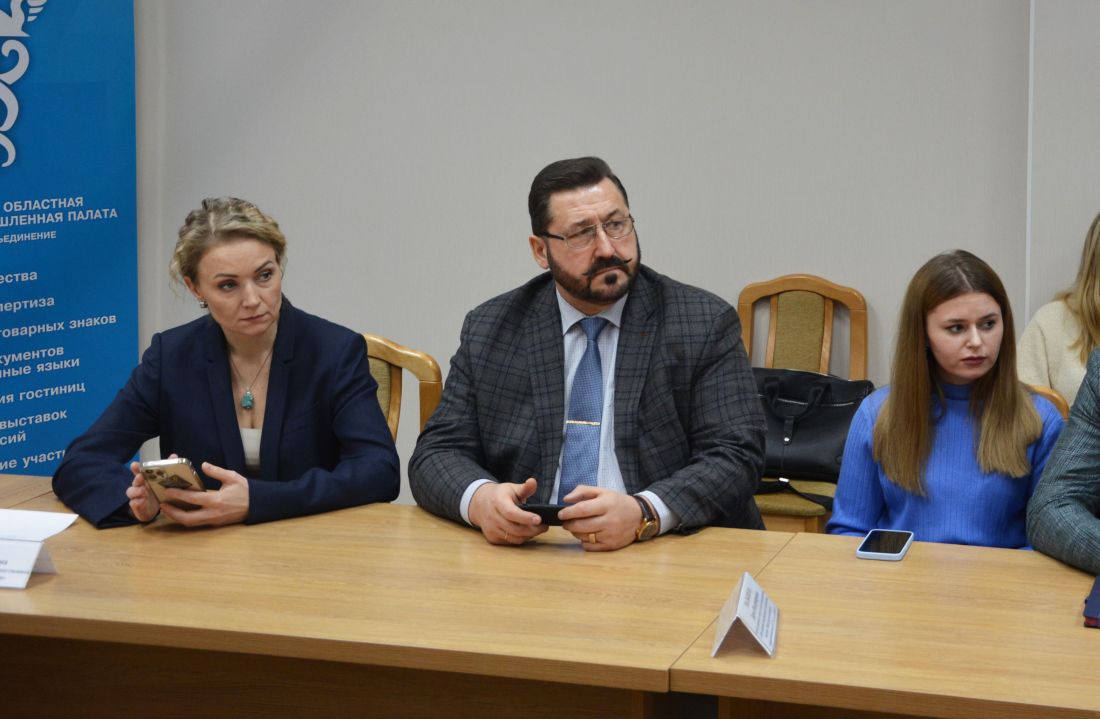 Малков андрей витальевич депутат. Известия мордовии руслан савойский. Аппарат общественной палаты рф. Руководитель аппарата общественной палаты омской области. Общественная палата пензенской области логотип.