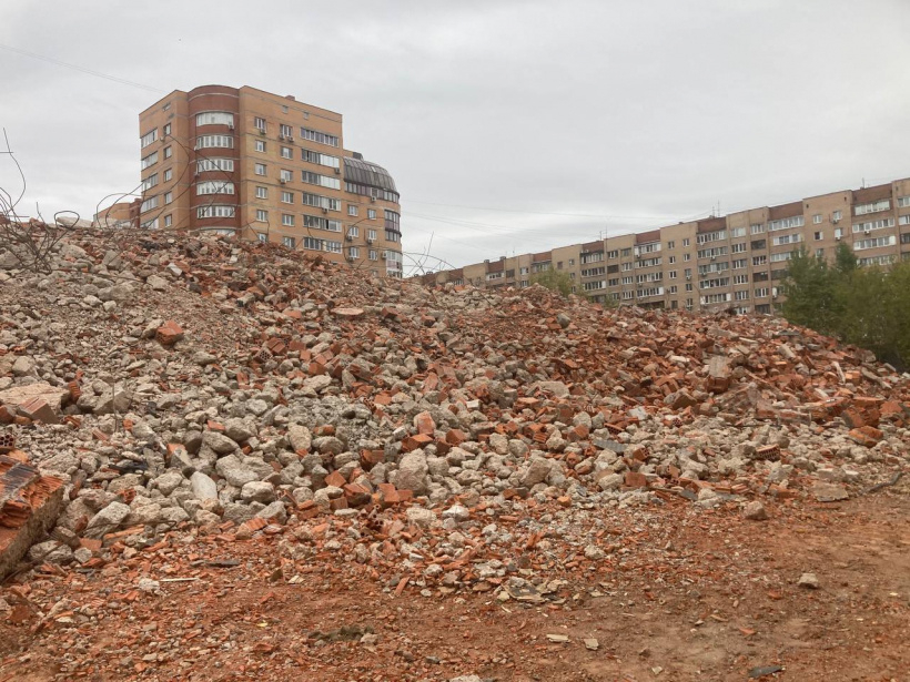 Железнодорожный снос. Железнодорожная авария в ленинградской области. Реконструкция вокзала в железнодорожном. Железнодорожный снос. Снос здания.