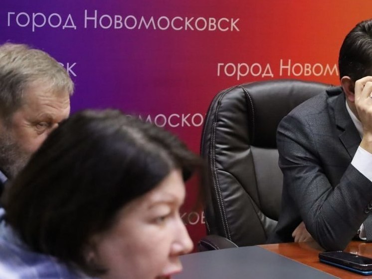 Руслан Бутов проведет прямой эфир в соцсети VK для новомосковцев 29 февраля