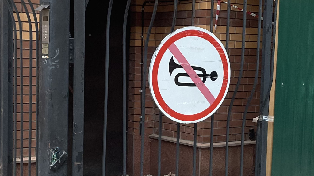 Большинство жителей Брянска признались в употреблении мата