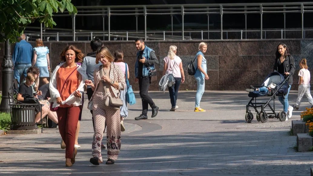 Погода в санкт-петербурге на неделю. Какая завтра погода в питере. Погода в питере на 10 дней. Погода 7 августа спб. Погода в мае в спб.