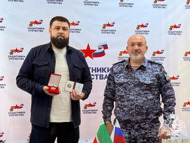В Грозном представители Росгвардии и филиала фонда «Защитники Отечества» обсудили вопросы сотрудничества