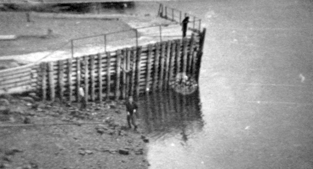 Пирс посёлка Атарган