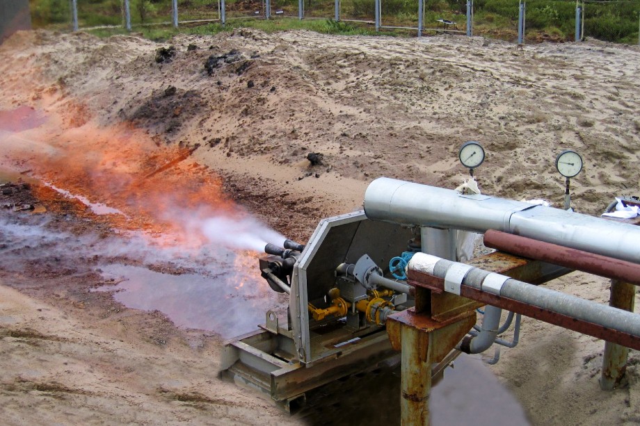 На смену нефти приходит газ.