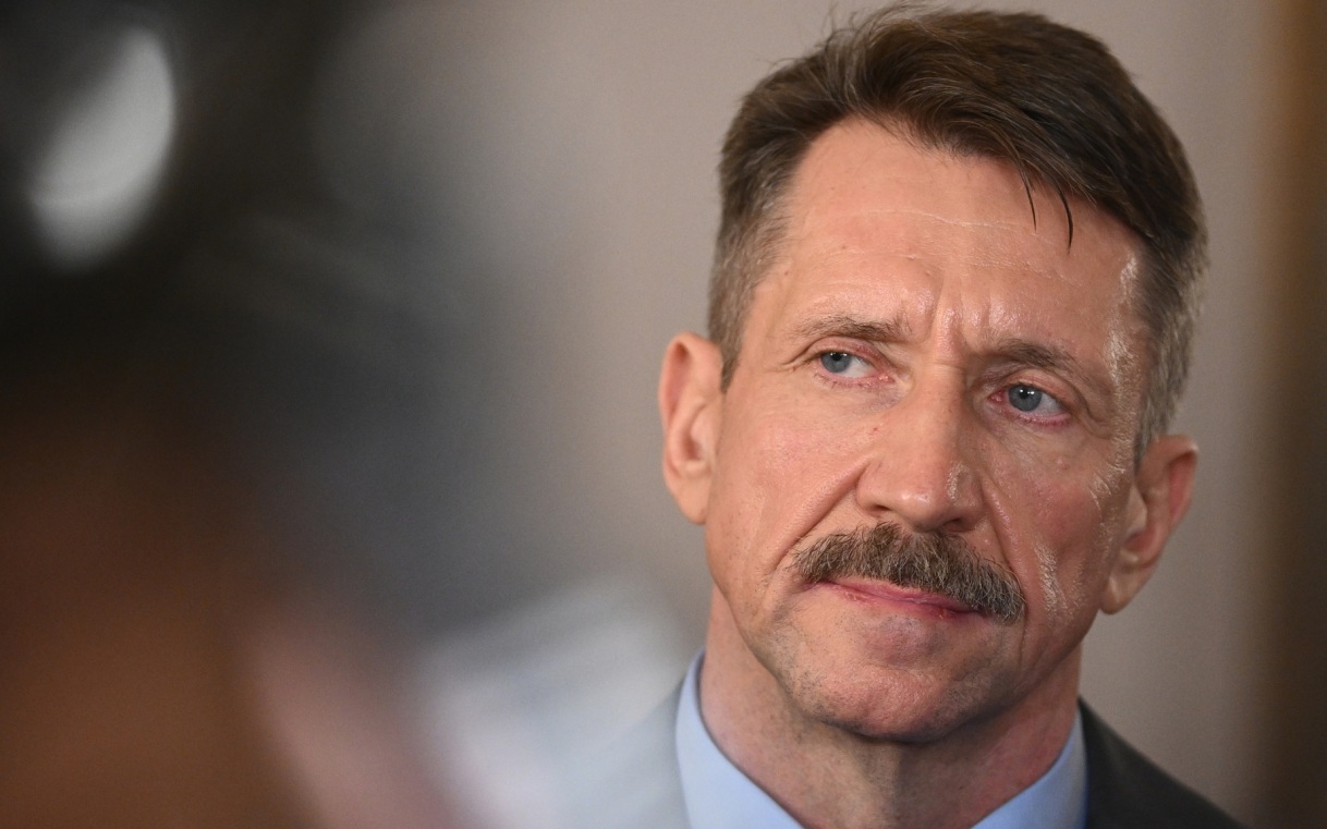 Бут считает, что финансовую политику России 