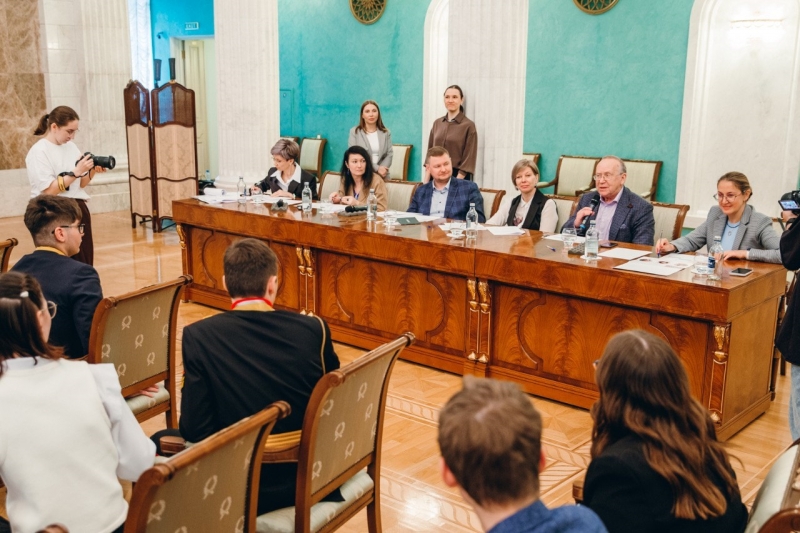 В региональном отборе приняли участие 18 учащихся из разных городов Свердловской области