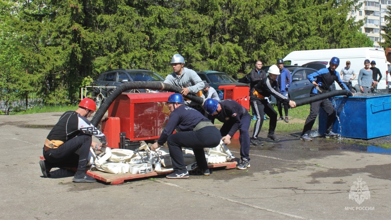 В Чебоксарах определены призеры Республиканских соревнований по пожарно-спасательному спорту на Кубок Главы Чувашии