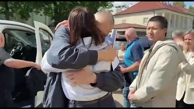 Тихановский вернулся из тюрьмы к пьющей и гулящей жене: политолог рассказал о конфликте в семье белорусских оппозиционеров 