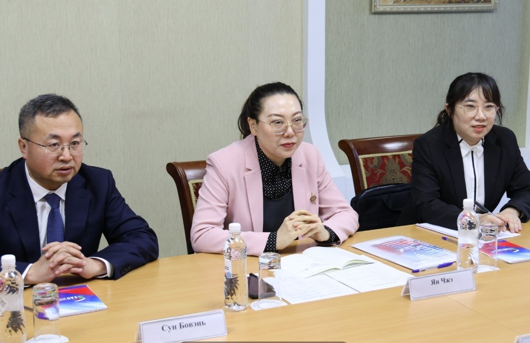 Встреча с делегацией правительства города Цзямусы