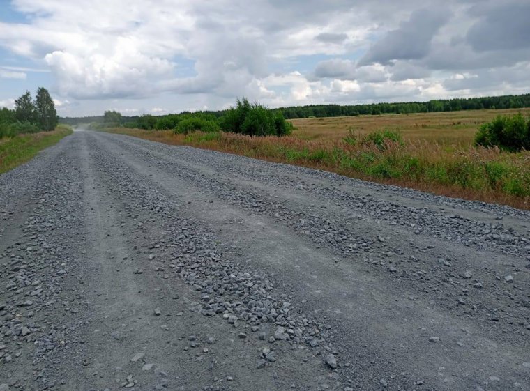 Жители деревни Галишово жалуются на плохой ремонт дороги, сделанный в 2023 году