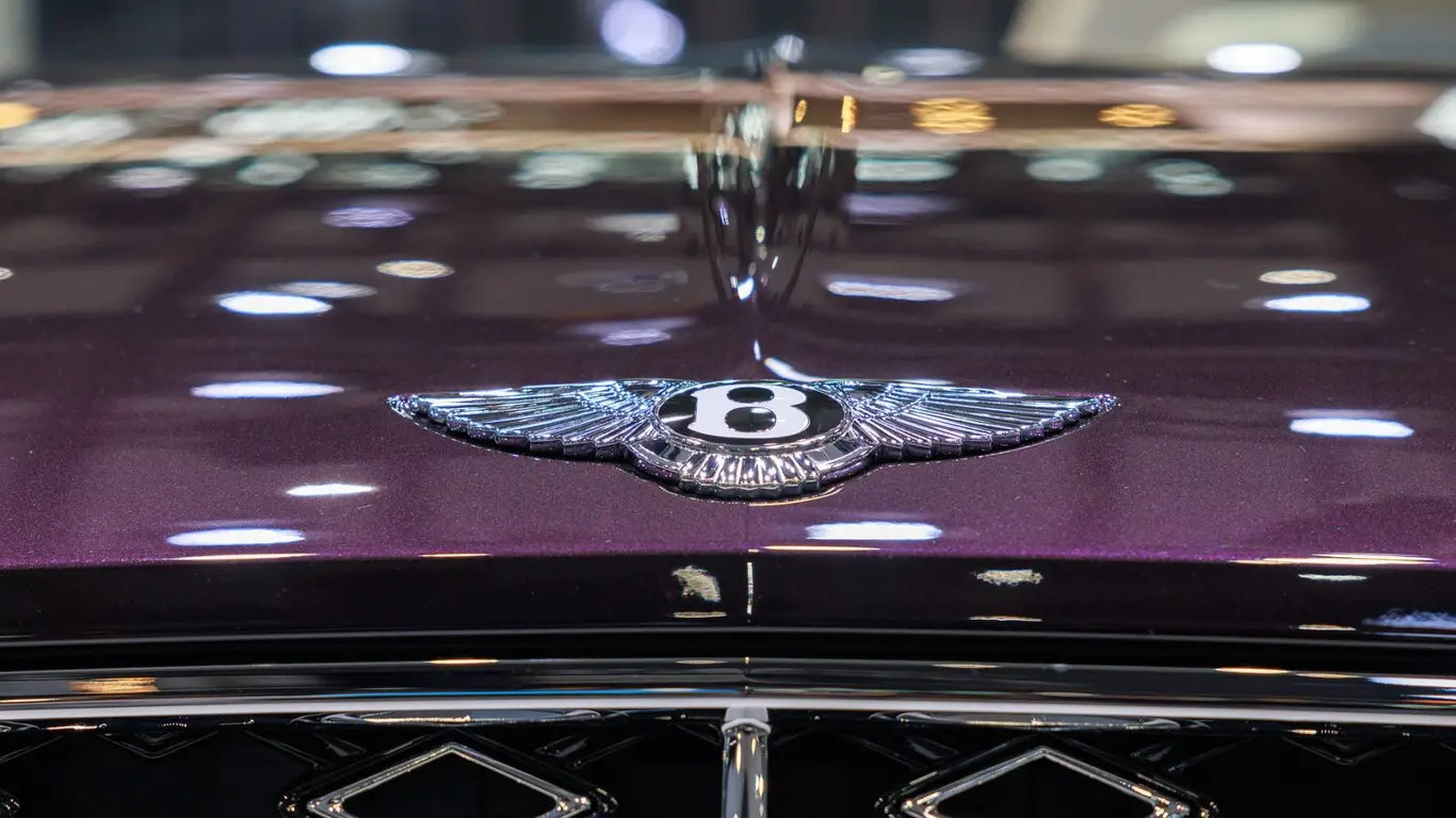 Bentley Beyond100+: что скрывается за обновленным планом электрификации?