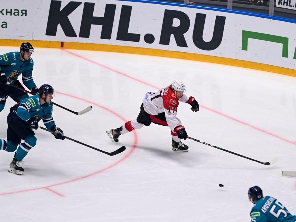 сочи кхл. хк сочи авангард. авангард омск вчерашняя игра. авангард омск сочи прямая трансляция. хоккейный клуб хк сочи.