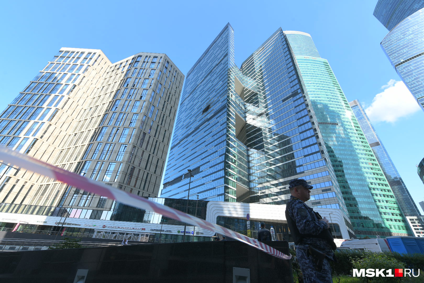 Атака москва сити. Минэкономразвития офис москва сити. Москва сити 2023. Москва сити атака беспилотников. Беспилотник башни сити.