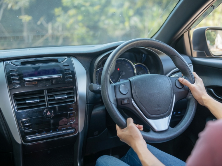 Toyota и Nissan – самые популярные марки среди праворульных авто в Омской области