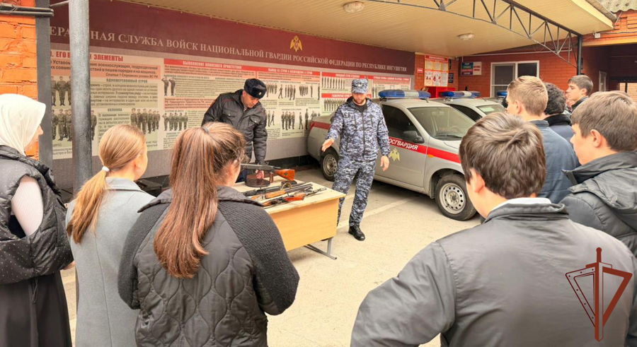 Всероссийская акция «День призывника» прошла в Северо-Кавказском округе Росгвардии