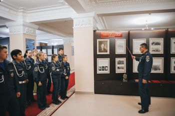 Кадеты посетили институт