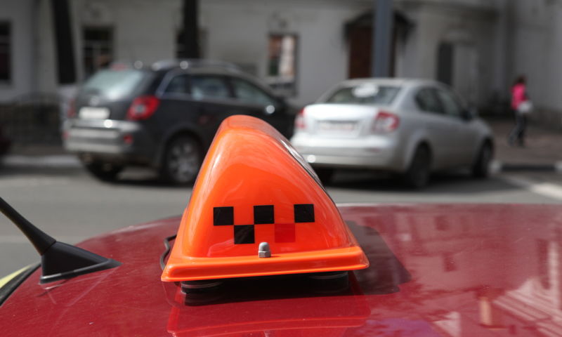 В Ярославле вводят новые тарифы, чтобы сдержать цены на такси