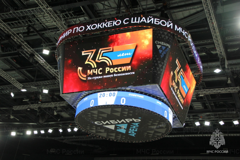 Спорт, единство, мастерство: в Новосибирске завершился турнир по хоккею с шайбой