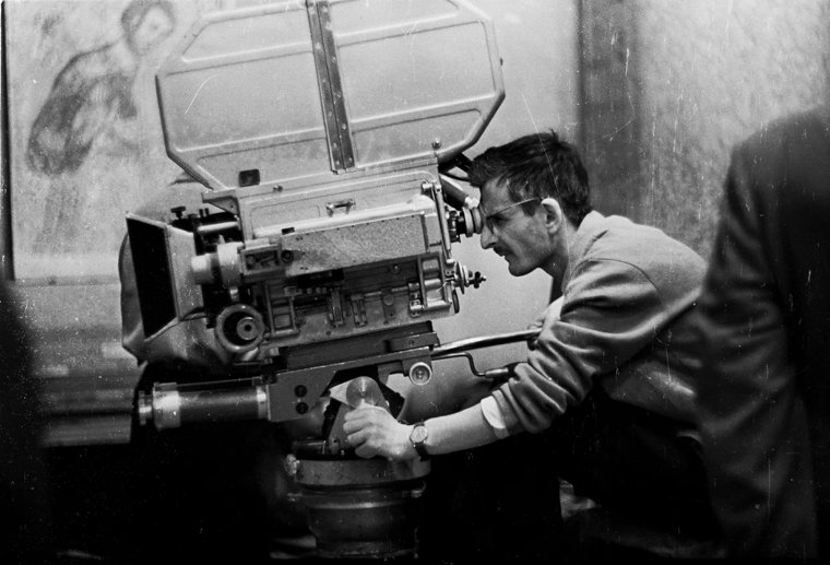 В 1958 году состоялась премьера первой самостоятельной режиссерской работы Хуциева, мелодрамы «Два Федора»