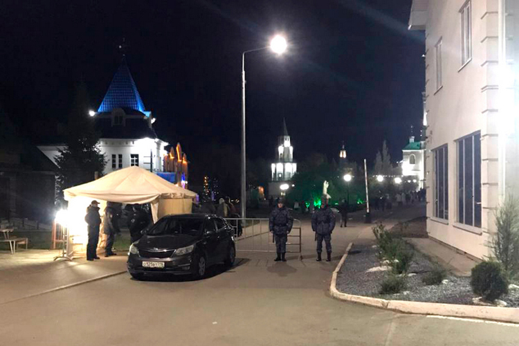 В Татарстане росгвардейцы выполнили задачи по обеспечению безопасности во время празднования православной Пасхи