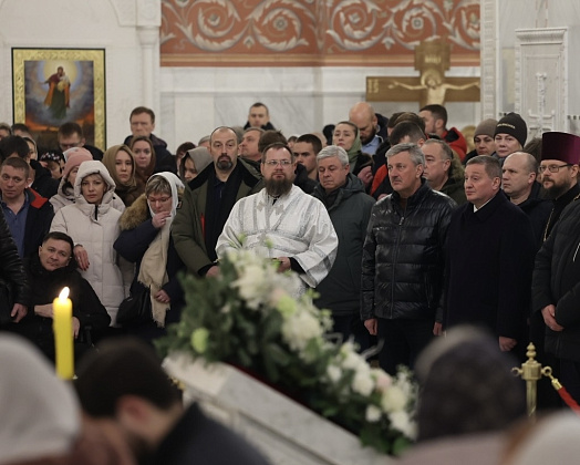 Жители Волгоградской области встречают Рождество Христово   