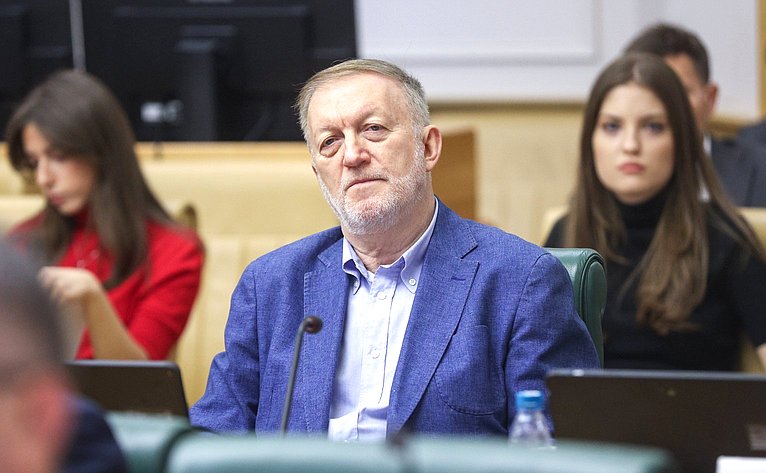 Круглый стол на тему «Особый порядок привлечения к административной ответственности судей и иных должностных лиц, выполняющих определенные государственные функции»