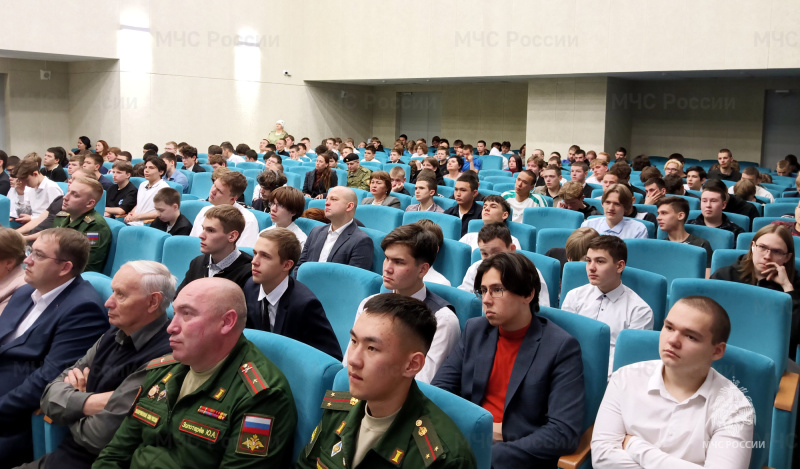 В Тобольске состоялось мероприятие «День призывника»