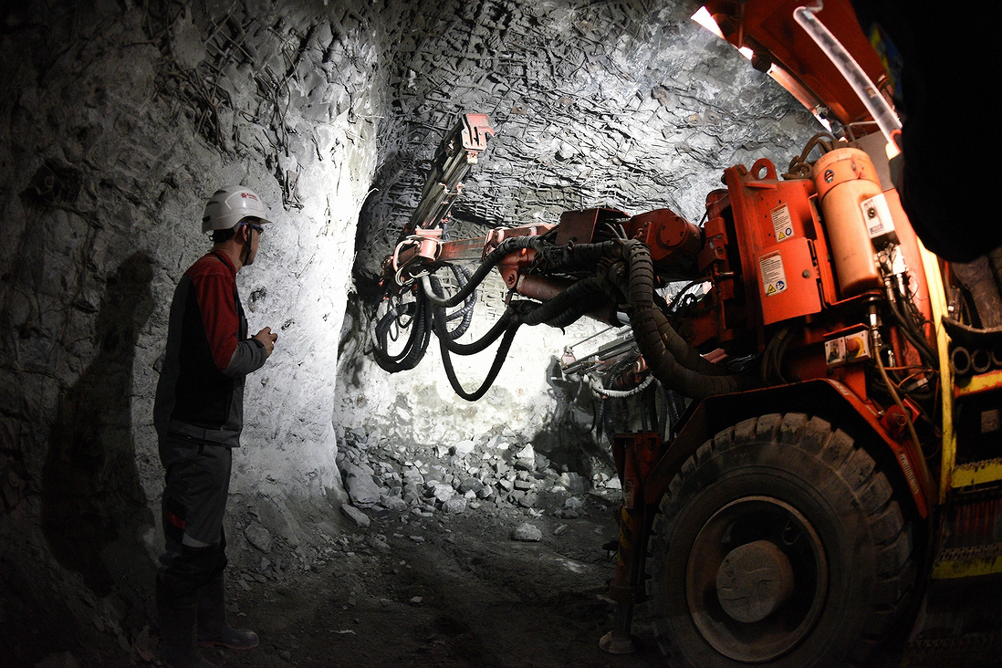 добыча никеля норникель. рудник заполярный норильск. рудник таймырский норильск. норникель рудник комсомольский. норильский никель шахты.