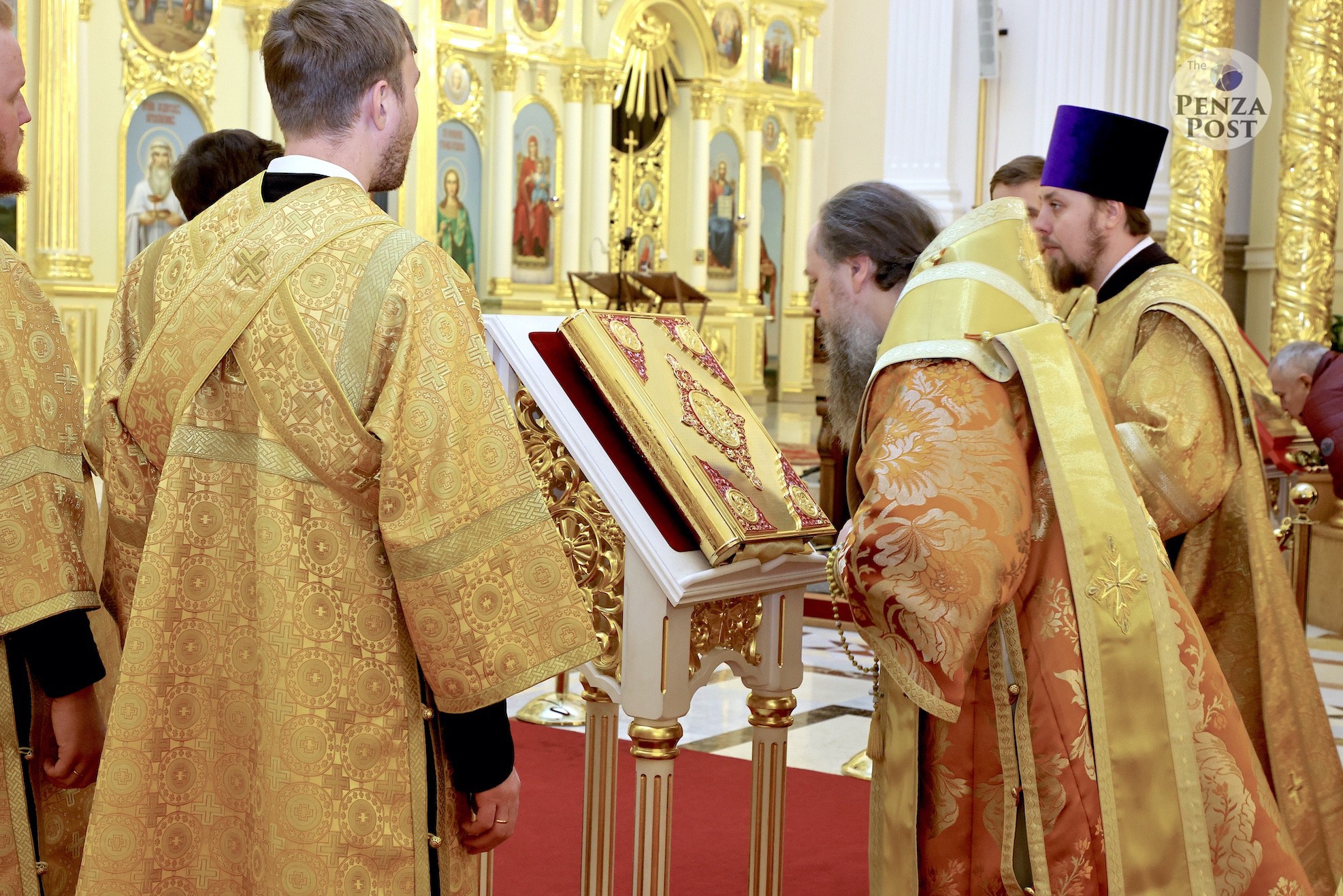 Покровский собор Пенза богослужение