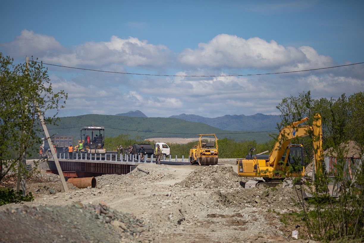 стройки в ростове. объекты водозаборных сооружений. строительство военного госпиталя в южно сахалинске. сахалинский нефтегазовый индустриальный парк. стройка в южно сахалинск.