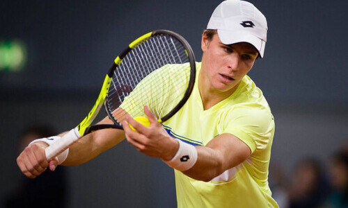 Теннисист из Казахстана пробился в третий круг турнира в Буэнос-Айресе