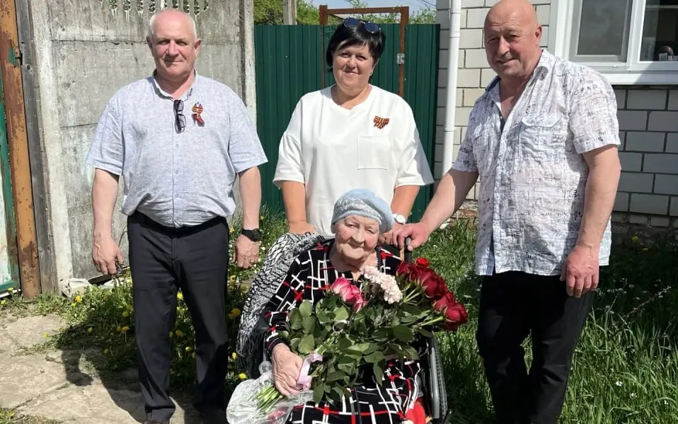 В Новозыбкове судьи поздравили 101-летнего ветерана войны Екатерину Быкову