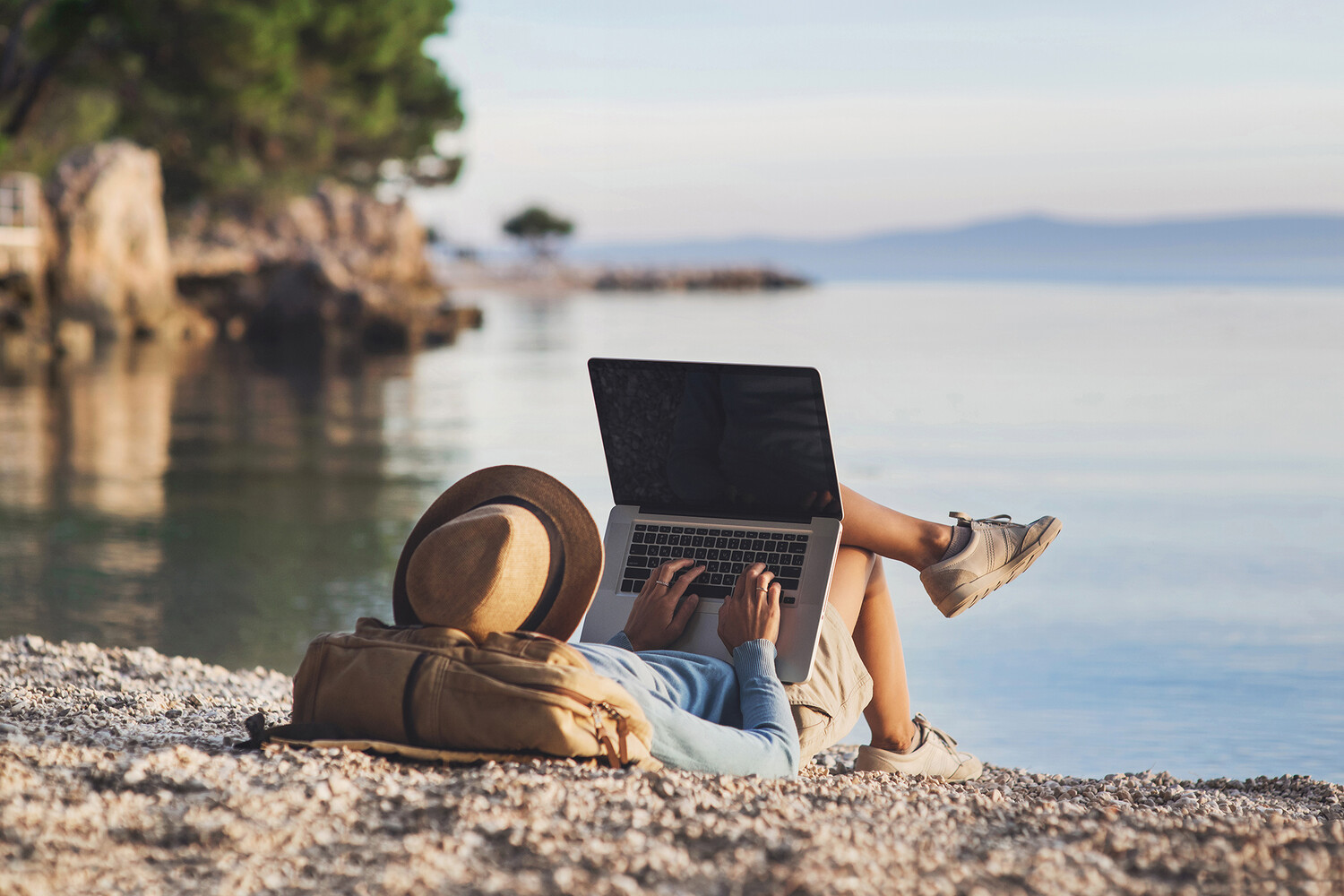 ставка ндфл с материальной выгоды. материальная выгода ндфл. ндфл с материальной выгоды формула. дата перечисления ндфл с зп. регламент удаленной работы.