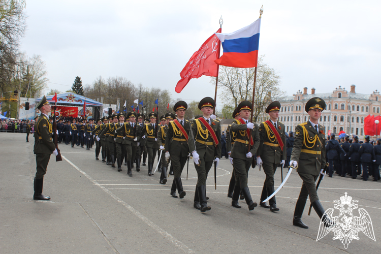 В Вологде руководство, сотрудники и военнослужащие региональной Росгвардии приняли участие в параде Победы