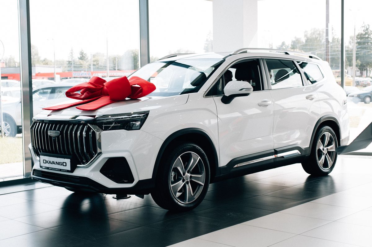 Большие планы на 2026 год? Реализуйте их с семиместным Geely Okavango!