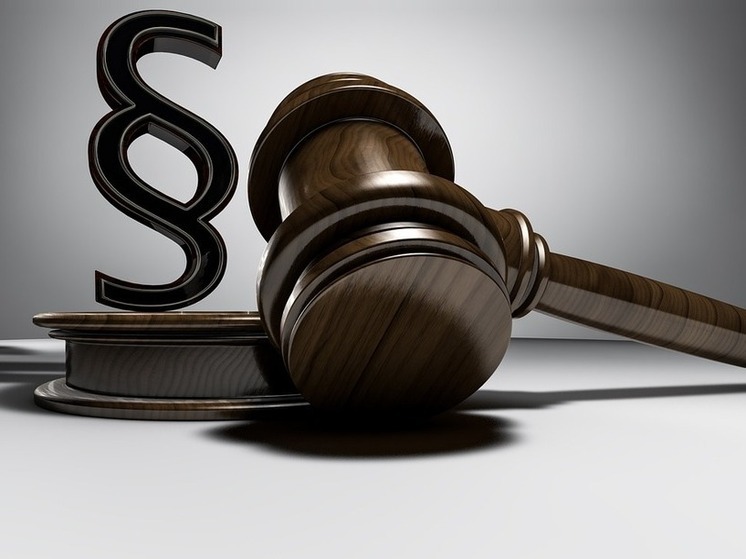 В Тюменской области женщина осуждена за избиение знакомого телефоном