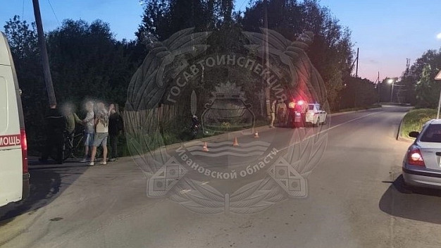 В Родниках неизвестный на мотоцикле отправил в больницу 17-летнего подростка 