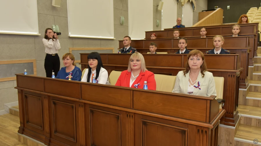 Подписано соглашение между учебными заведениями ЛНР и Барнаула