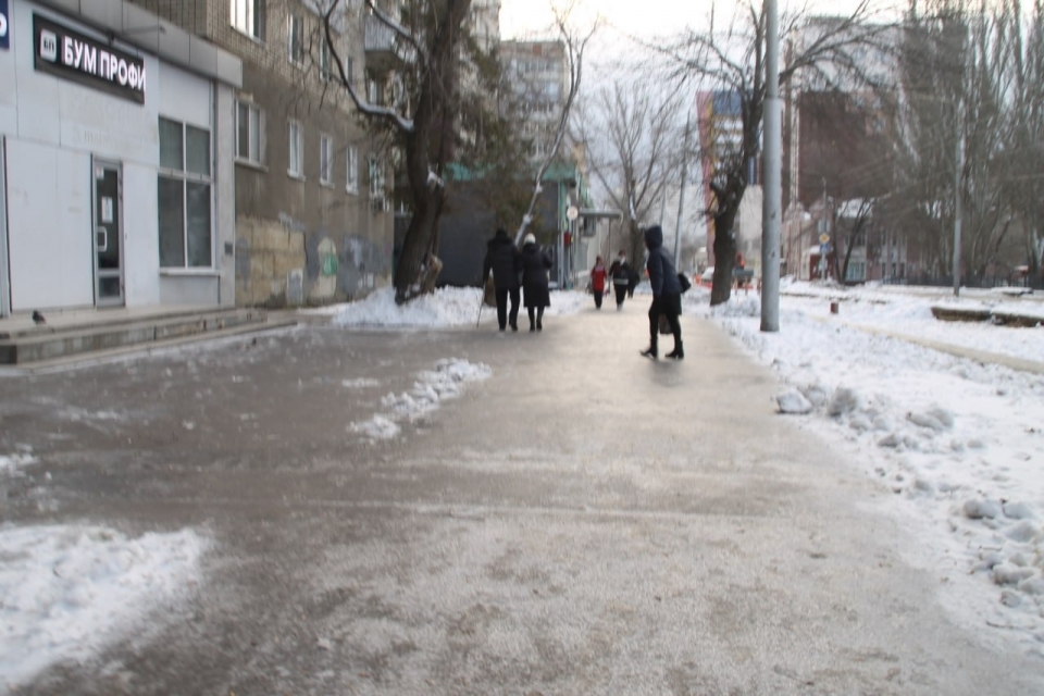 Впервые за 10 дней. Скользкий. Улицы. Челябинск.