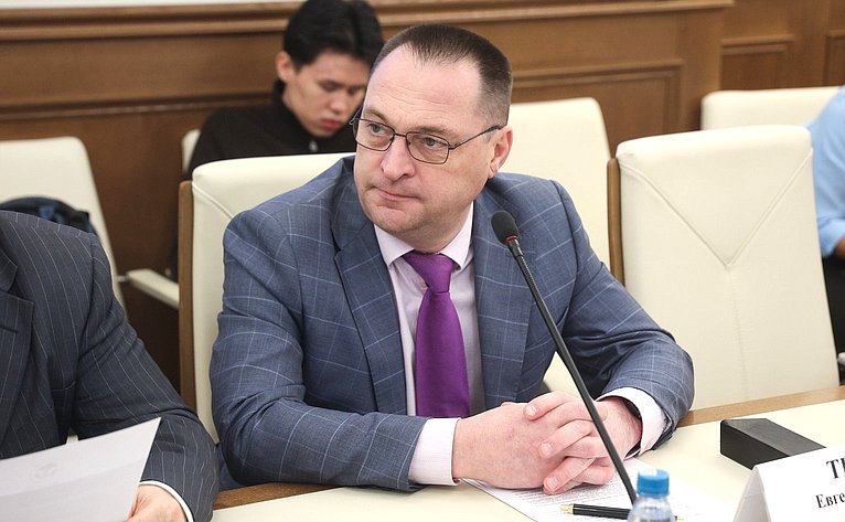 Совещание Комитета Совета Федерации по аграрно-продовольственной политике и природопользованию «О реализации Всероссийской программы «Деревья – памятники живой Природы»»